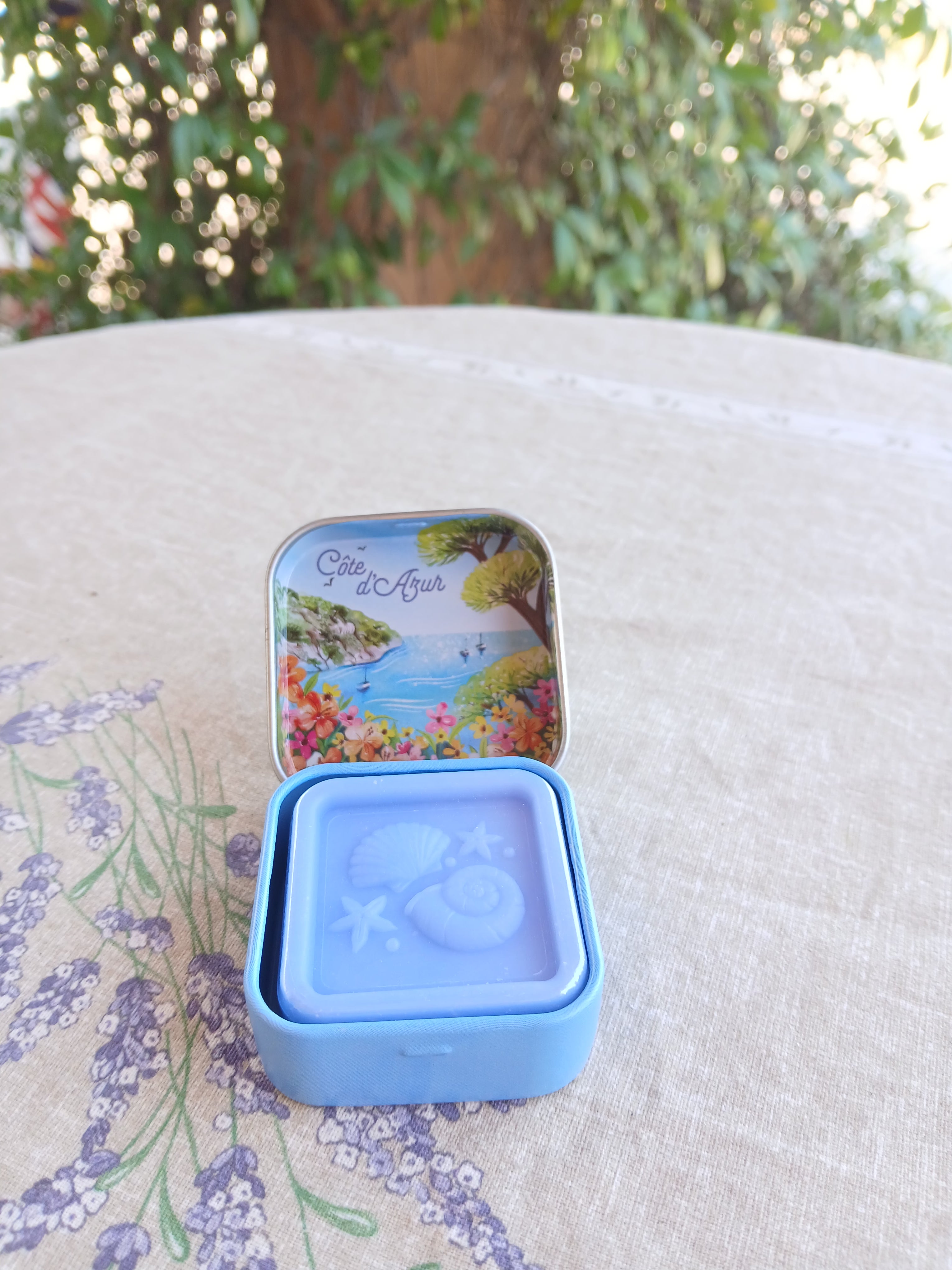 Boite savon invité