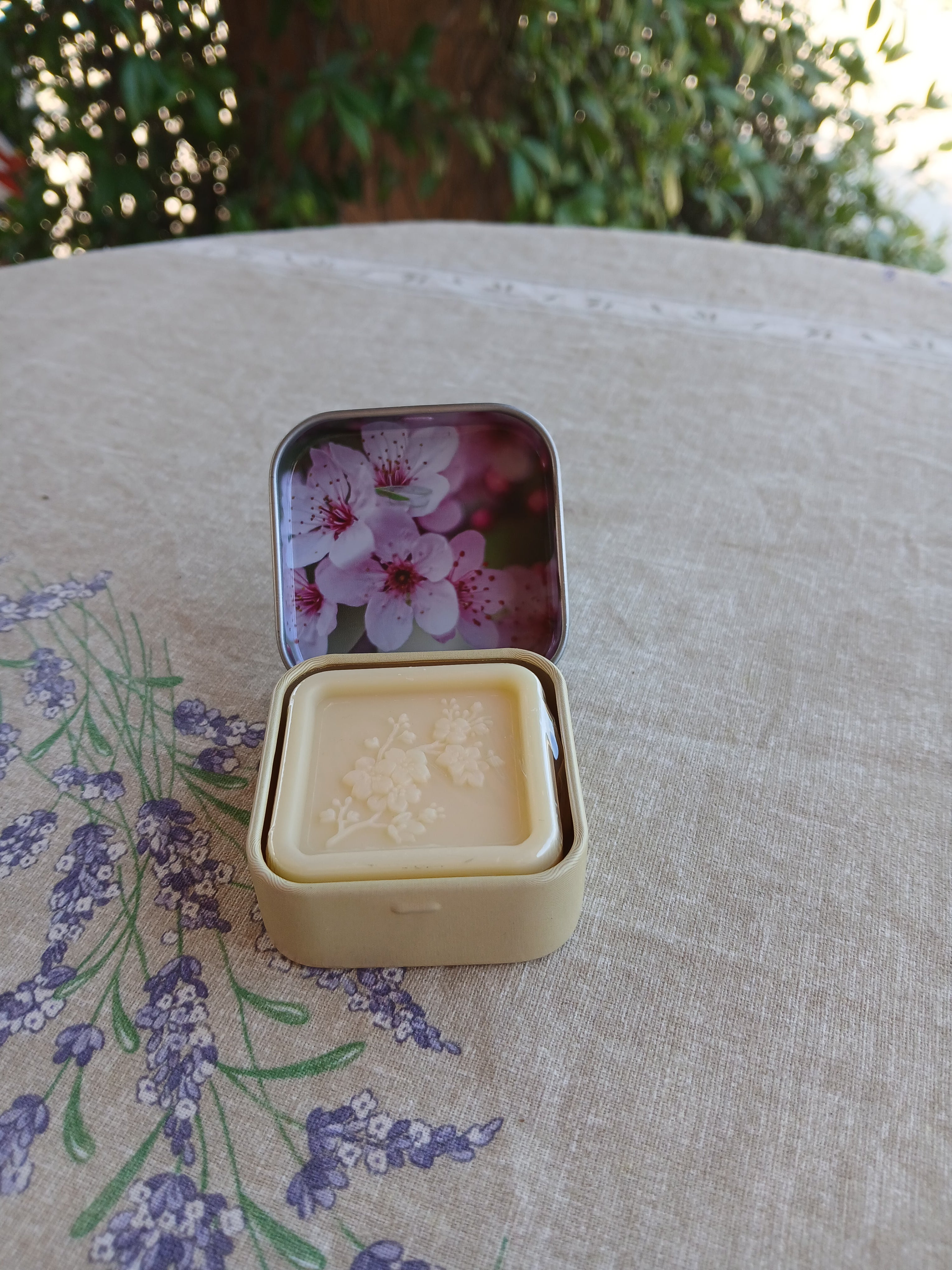 Boite savon invité