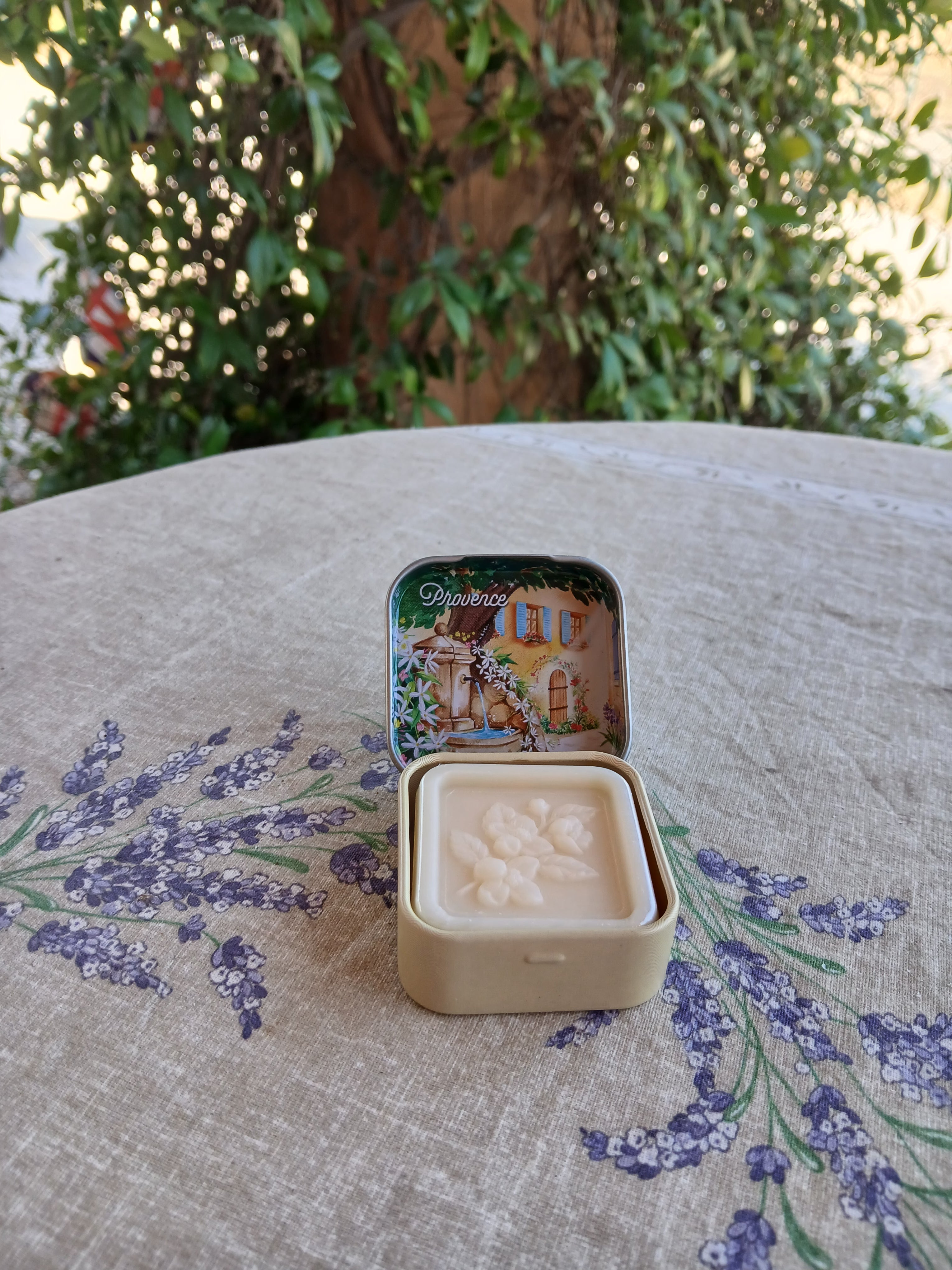 Boite savon invité